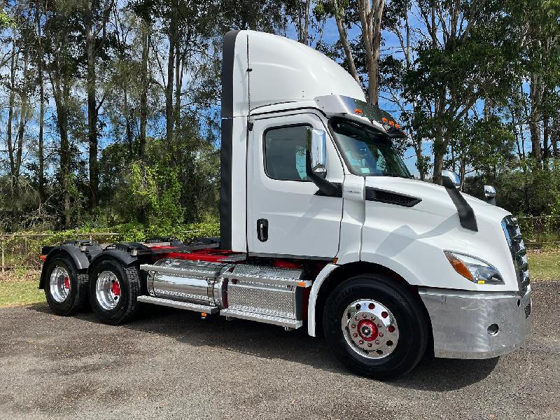 2024 Freightliner Cascadia 116