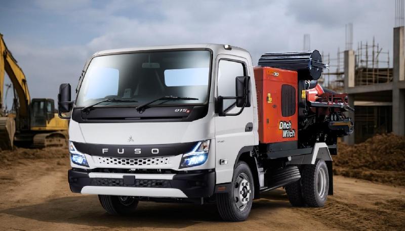 2025 Fuso Canter 815 