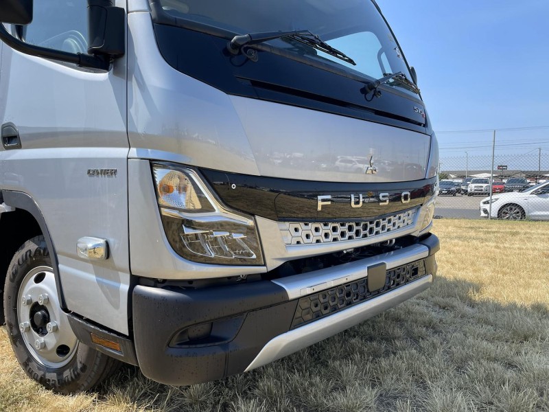 2025 Fuso Canter 515 Factory Metallic Silver 