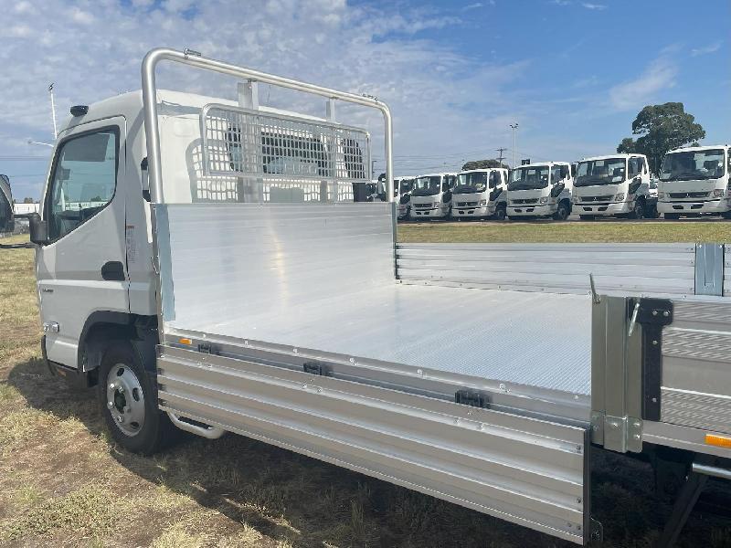 2024 Fuso Canter 515 