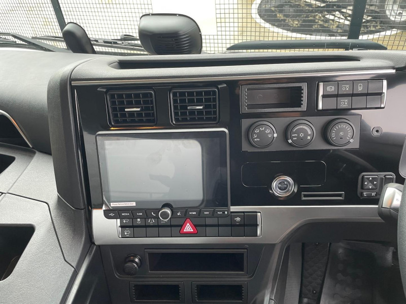 Velocity Truck Centers Australia