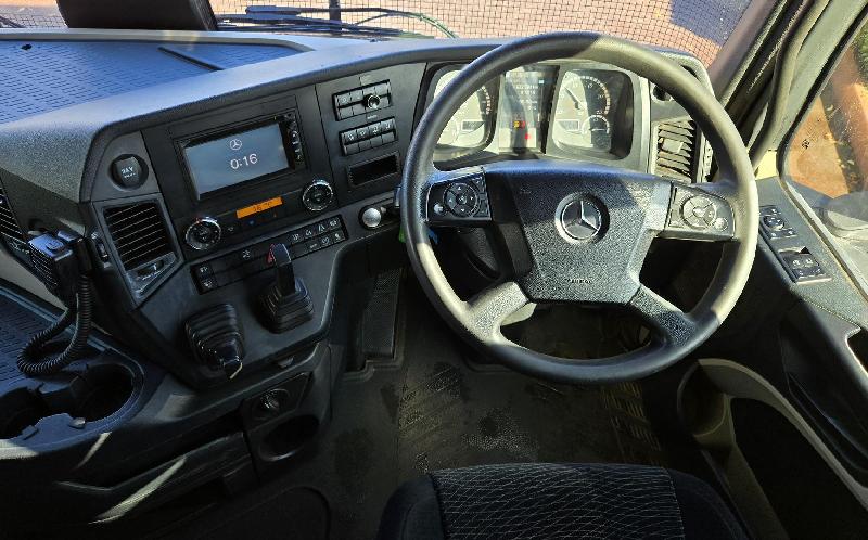 2018 Mercedes-Benz Actros 2763LS 
