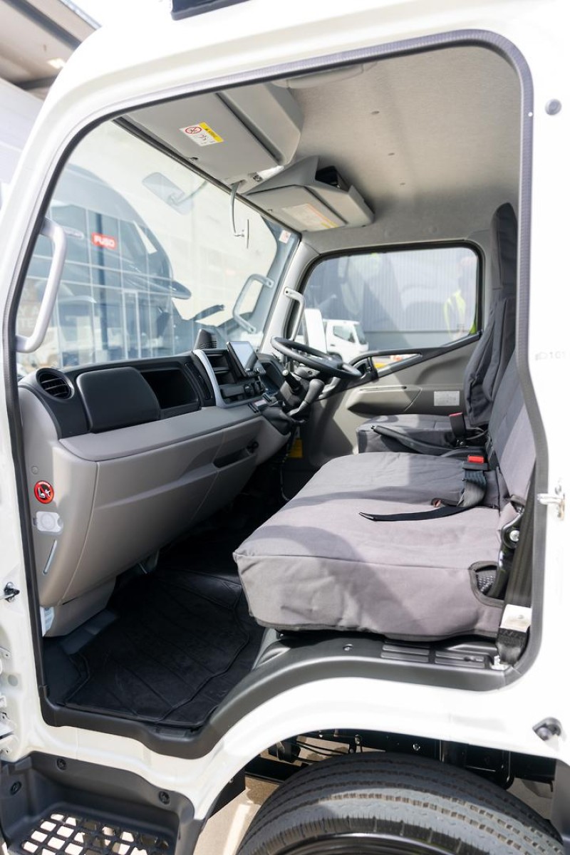 2024 Fuso Canter 815 Wide TIPPER AMT CANTER 815 TIPPER 