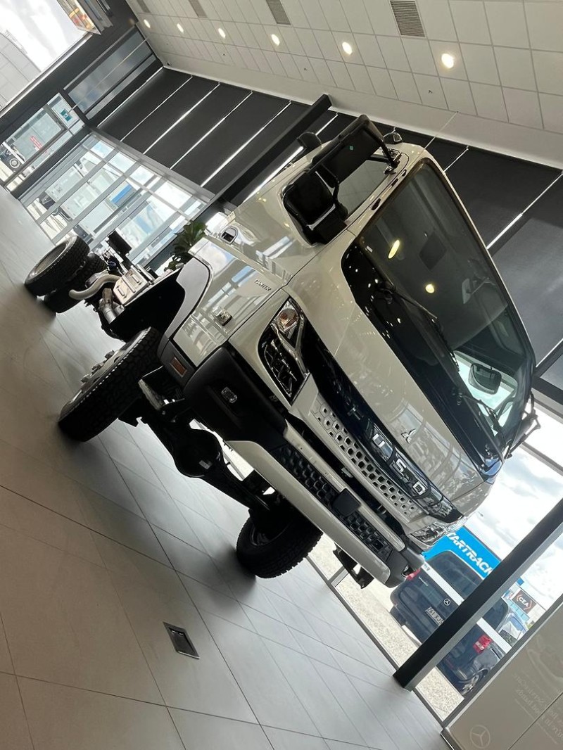 2026 Fuso Canter 4x4 CAB CHASSIS 
