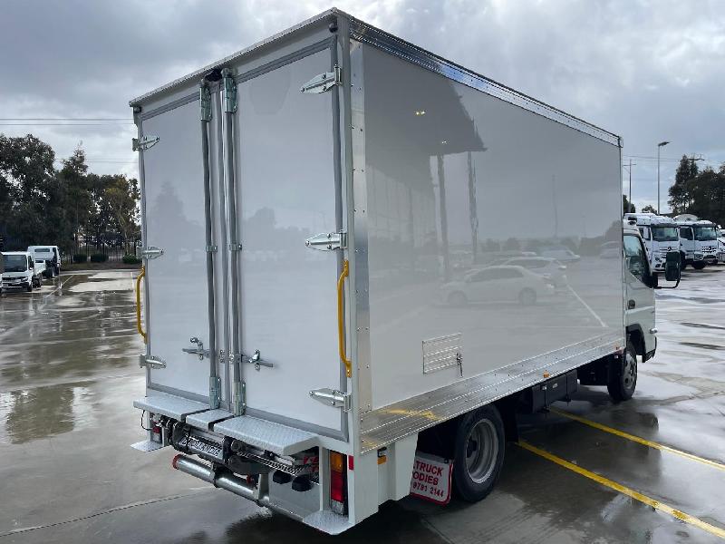 2025 Fuso CANTER 515 515 Wide Cab FRP VAN 