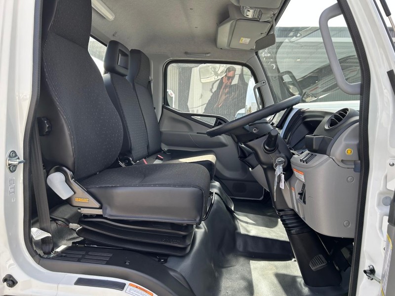 2026 Fuso Canter 4x4 4x4 CANTER IN STOCK READY FOR CUSTOM BODY 