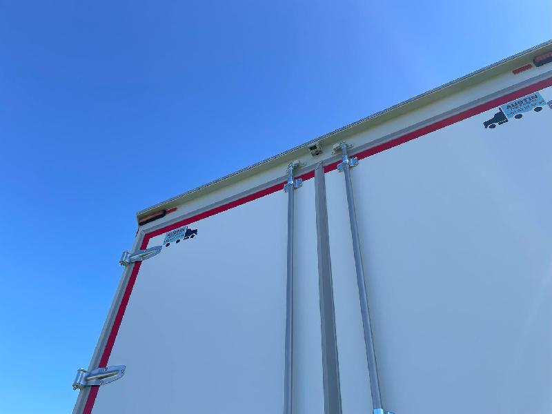 2024 Fuso Fighter 1224 e6 10 Pallet Curtainsider 
