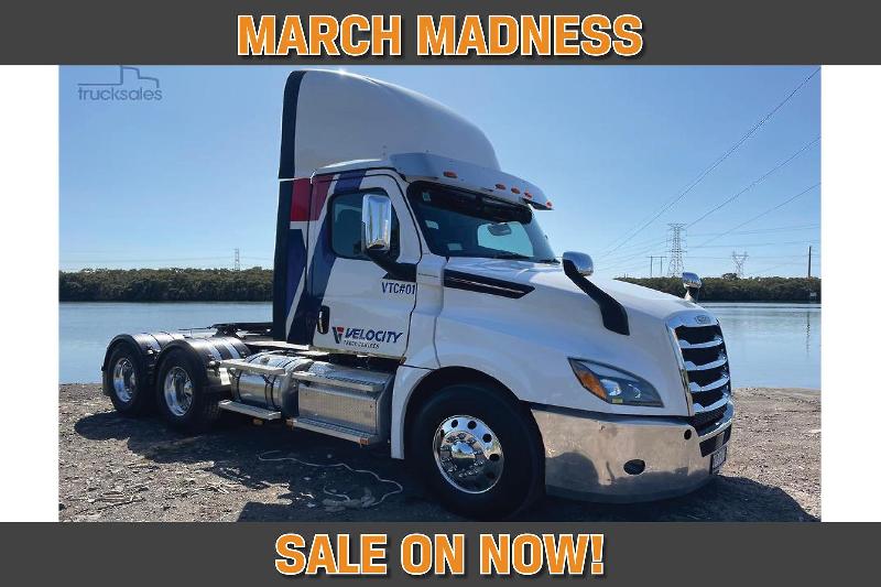 2023 Freightliner Cascadia 126