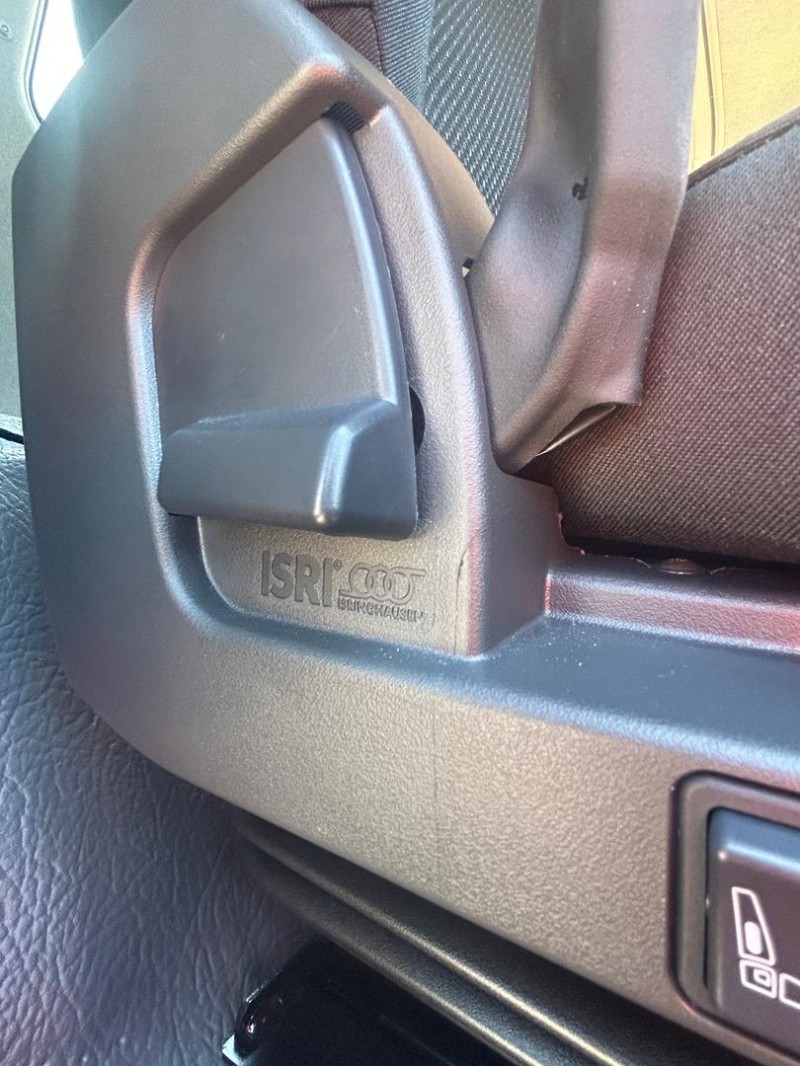 2025 Fuso Fighter 1224 Auto Traytop 