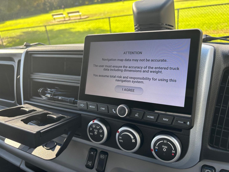 2026 Fuso Canter 515 Alloy Tray Available on a Car Licence 