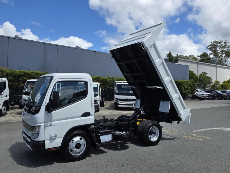 2025 Fuso Canter 615 Tipper 5 SPD MANUAL 