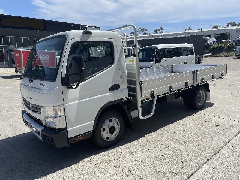 2023 Fuso Canter 515 