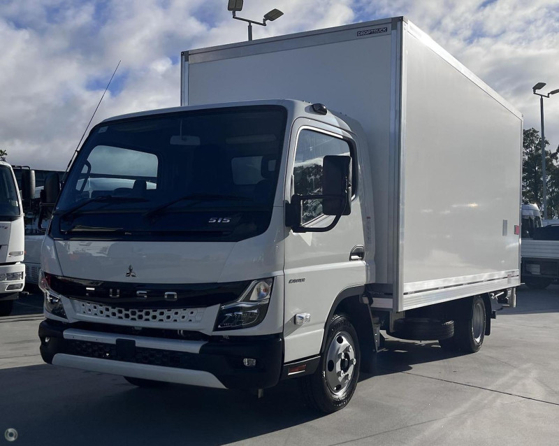 2025 Fuso Canter 515 Pantech PANTECH AND LOADER 