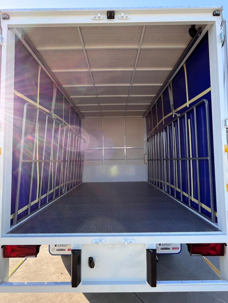 2026 Fuso Canter 815 6 PALLET CURTAINSIDE BODY 