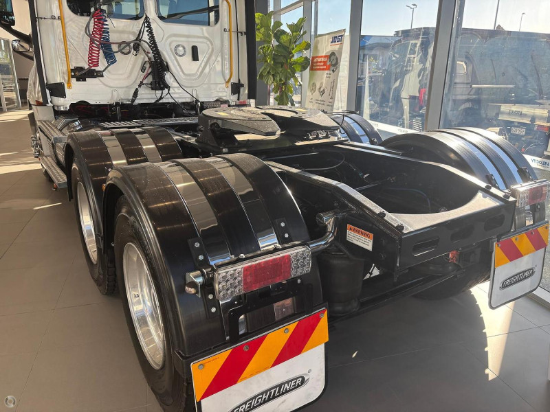 2024 Freightliner Cascadia 126 Prime Mover 