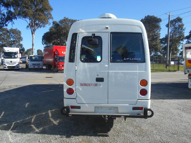 2018 Mitsubishi Fuso ROSA DELUXE 25 SEATER AUTOMATIC BUS 