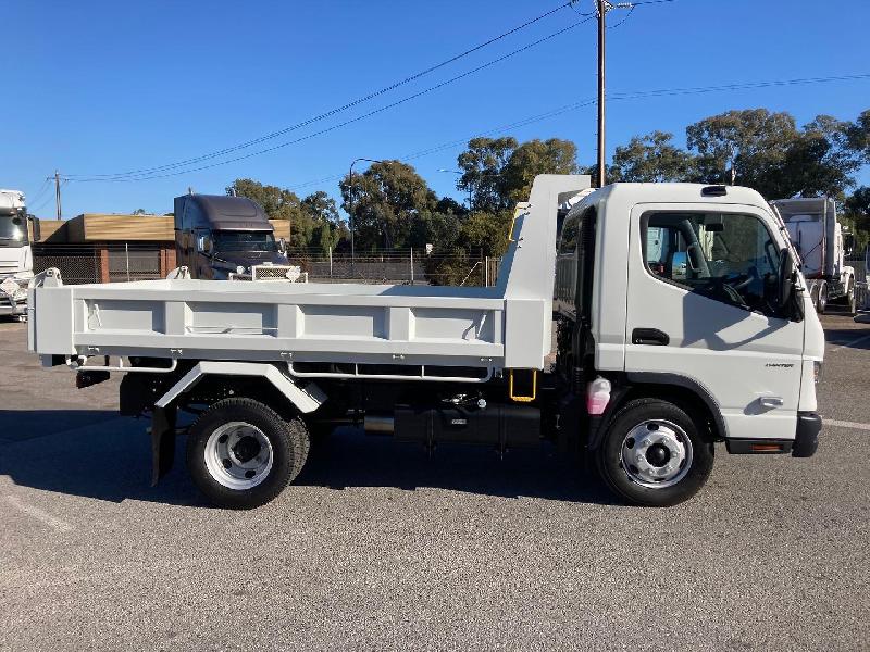 2025 Fuso Canter 815 Tipper 