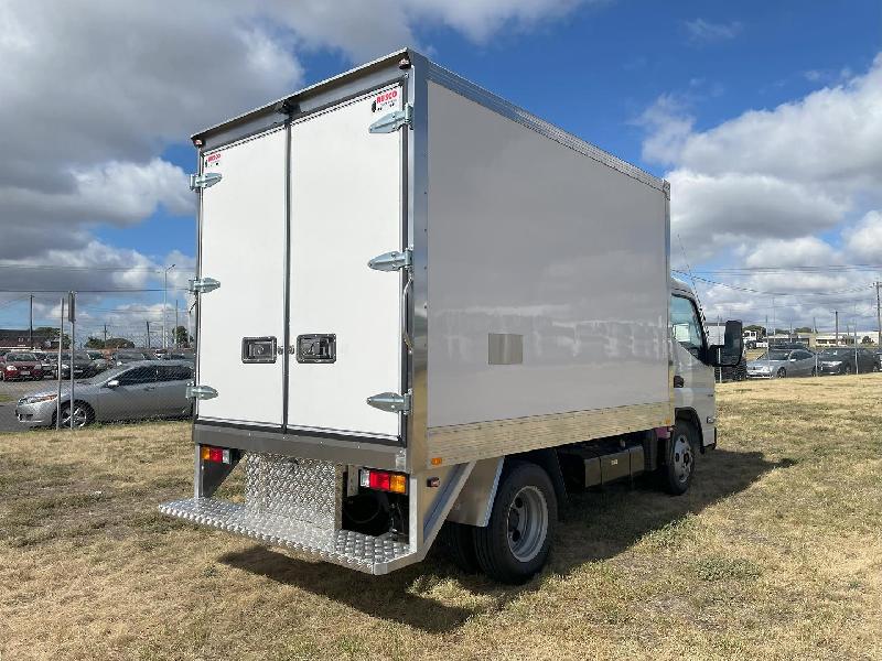 2024 Fuso Canter 515 