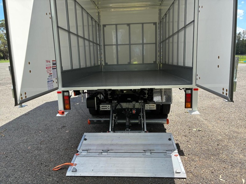 2025 Fuso Canter 615 Car or Light Truck Licence rating available 