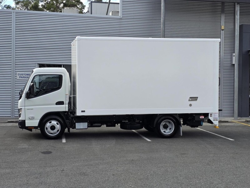 2025 Fuso Canter 515 PANTECH 