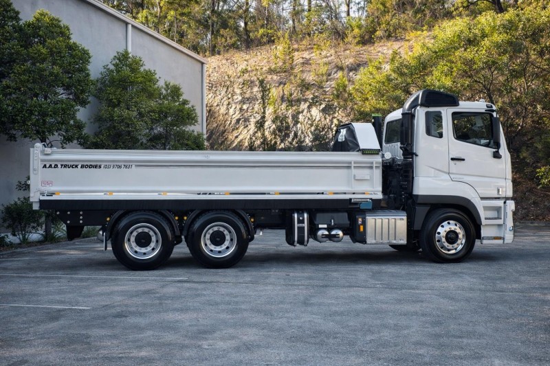 2024 Fuso Shogun FV74 460 