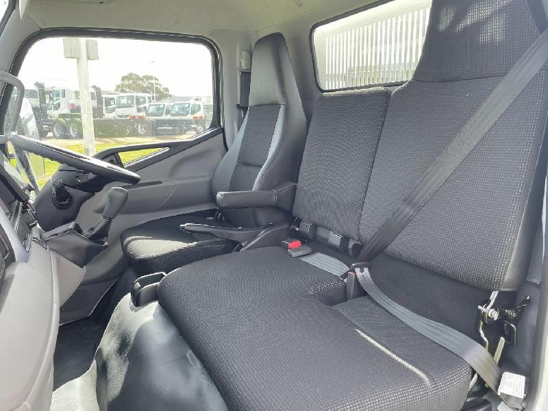 2025 Fuso Canter 615 Tipper White