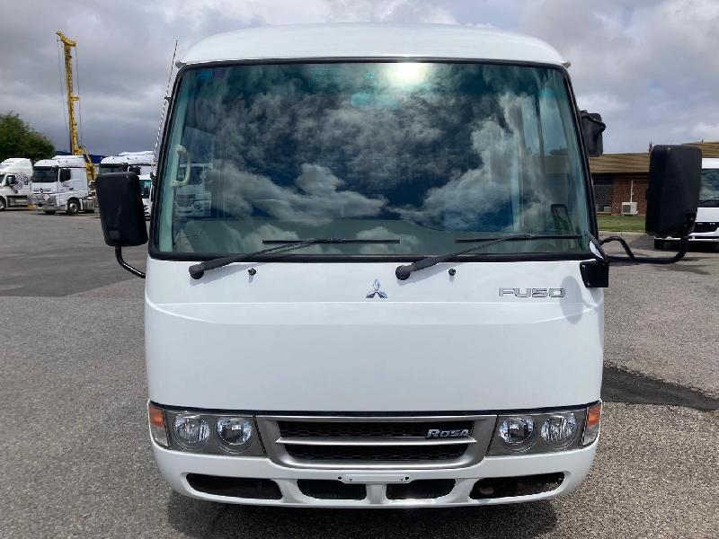 2019 Fuso Rosa Rosa Standard mini bus