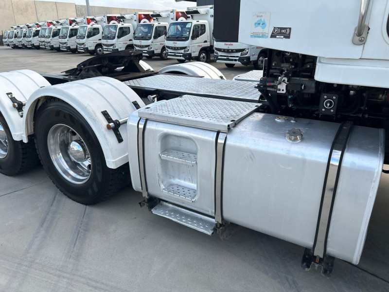 2017 Freightliner Argosy 101 