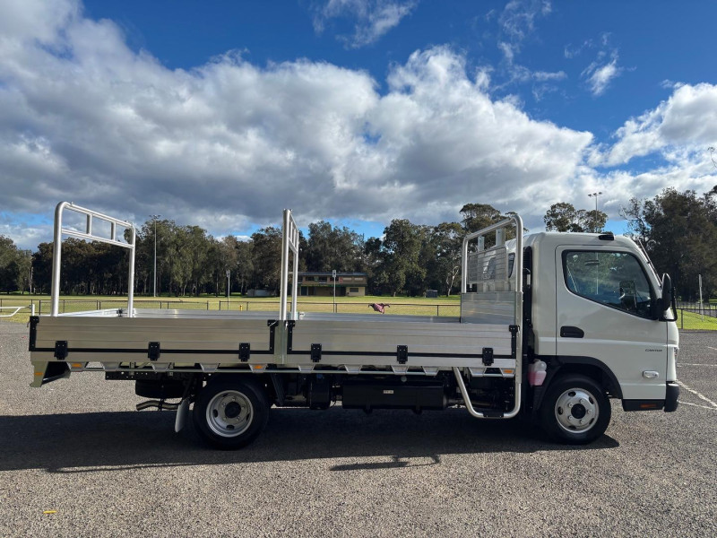 2026 Fuso Canter 515 Alloy Tray Available on a Car Licence 