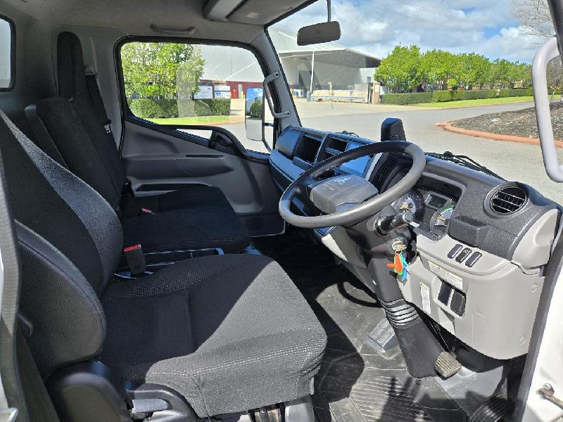2021 Fuso 515 