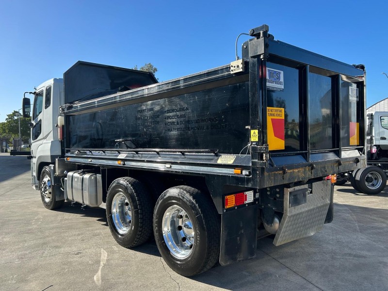 2022 Fuso Shogun FV74 460 