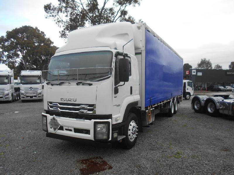 2017 Isuzu Fvl 