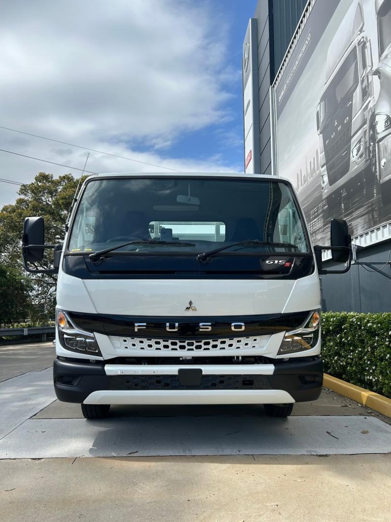 2025 Fuso Canter 615 Canter 615 Concreters Steel Tray 
