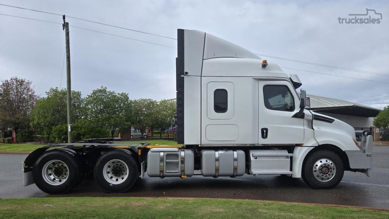 2021 Freightliner Cascadia 126 12 SPEED AUTOMATED MANUAL DETROIT TRANSMISSION 
