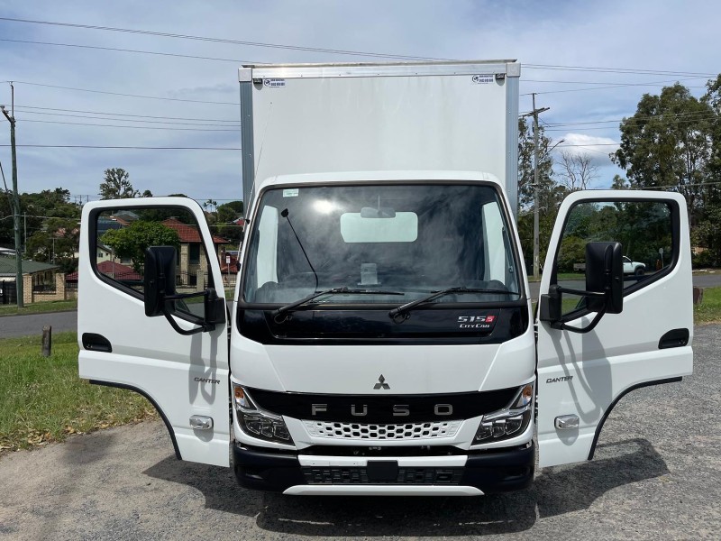 2024 Fuso Canter 515 ALLY PANTECH ROLLER DOOR 