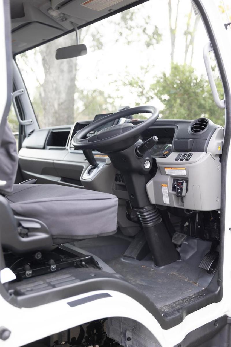 2024 Fuso Canter 918 Wide Fuso Canter 918 Crane Truck 