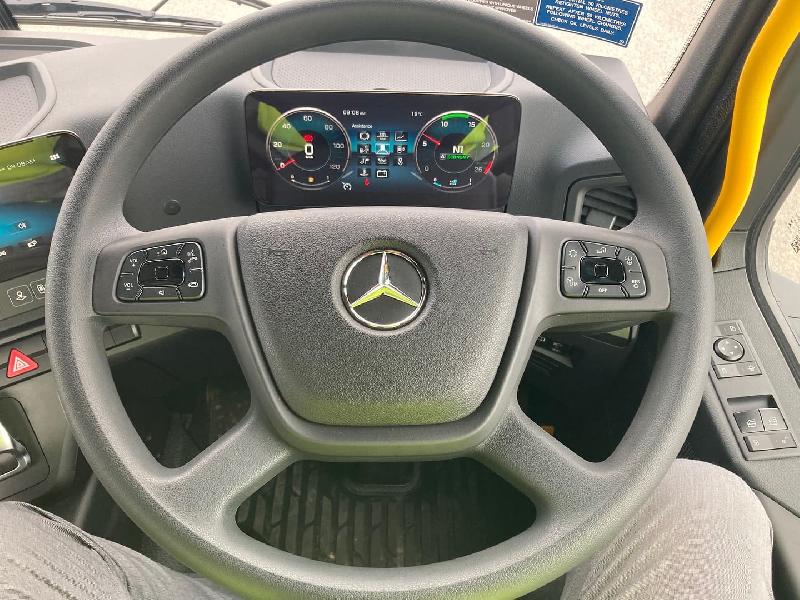 2022 Mercedes-Benz Arocs 3343 