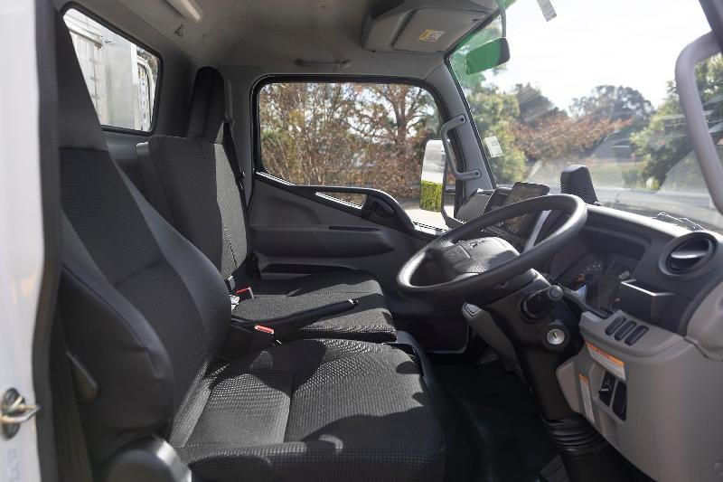 2025 Fuso Canter 515 Narrow Canter 515 Narrow City Cab Alloy Tray 