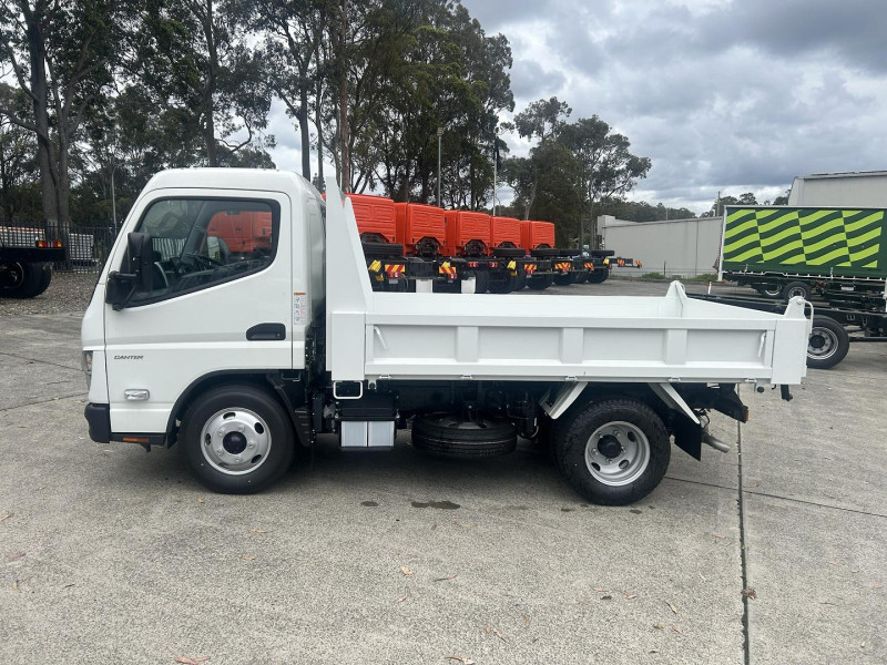 2026 Fuso Canter 615 Tipper 