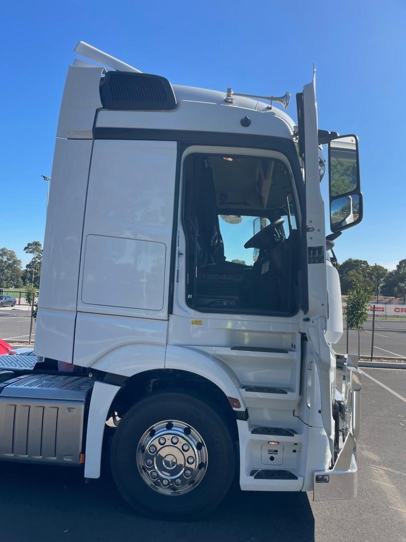 2025 Mercedes-Benz Actros 2658 6x4 Prime Mover 