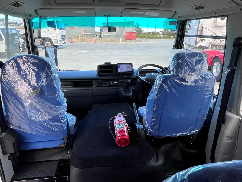 2025 Fuso ROSA 25 SEAT DELUXE 