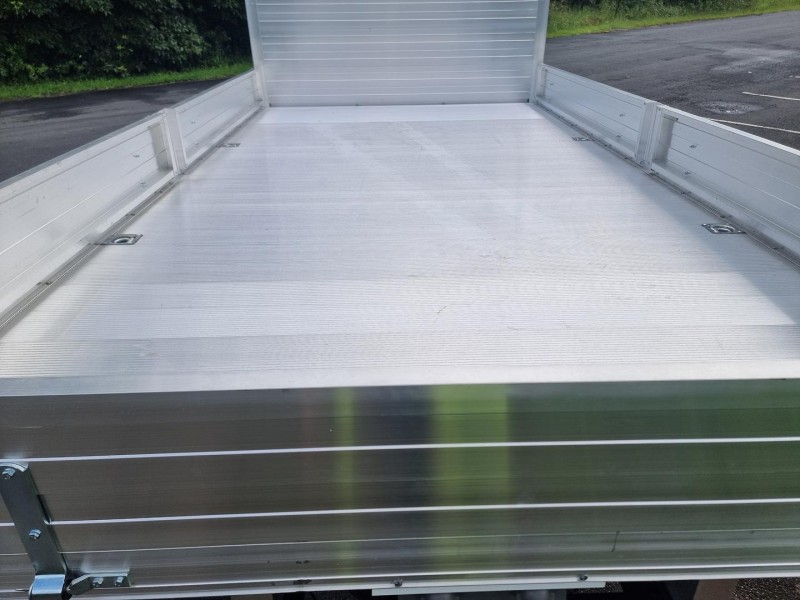 2025 Fuso Canter 615 Available on a Car or Truck Licence 