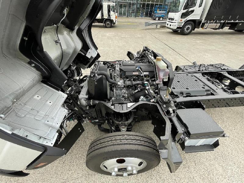 2023 Fuso Canter 515 