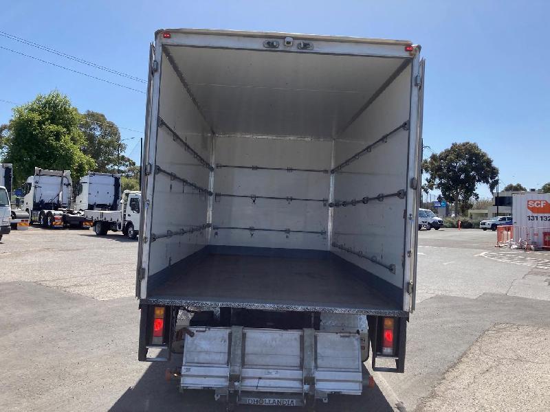 2018 Fuso Canter 515 