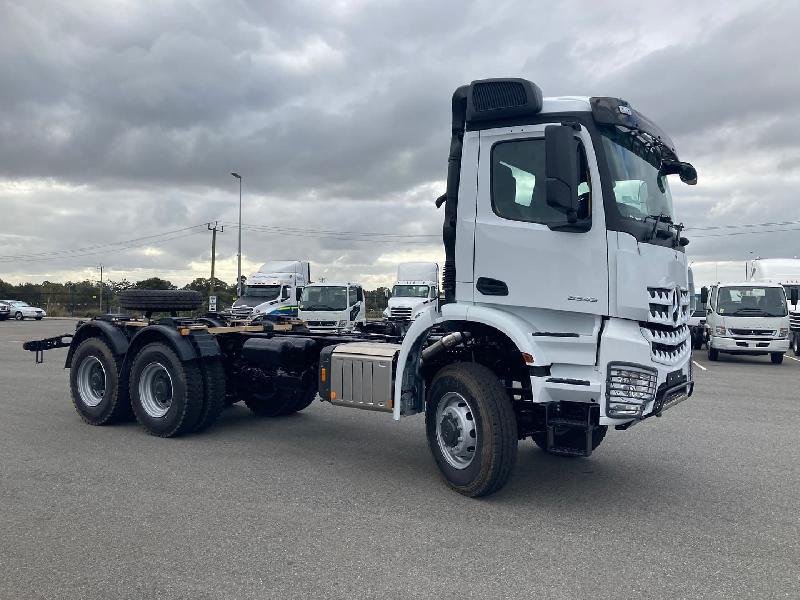 2022 Mercedes-Benz Arocs 3343 