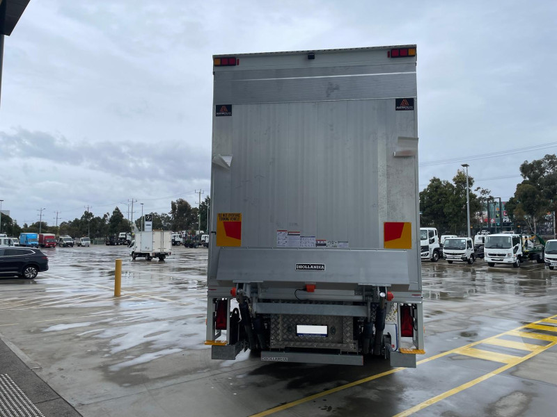 Velocity Truck Centers Australia