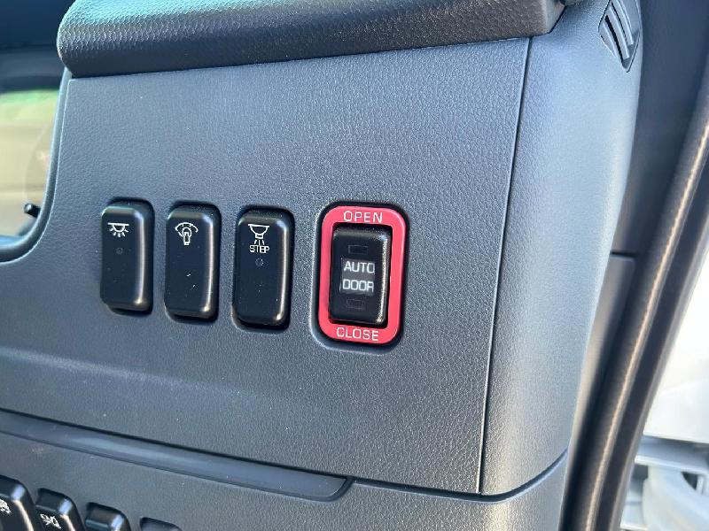 2025 Fuso Rosa Deluxe 25 Seat AMT