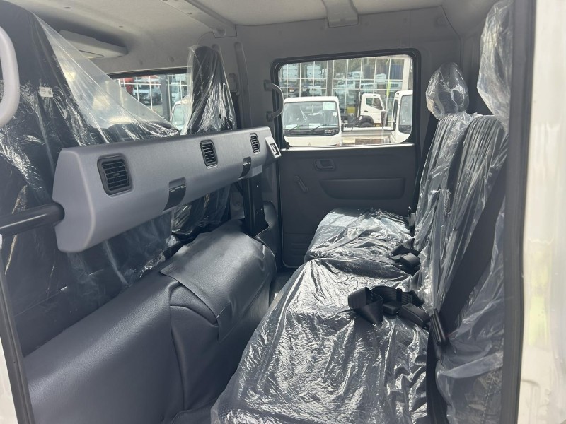 2025 Fuso Canter 815 