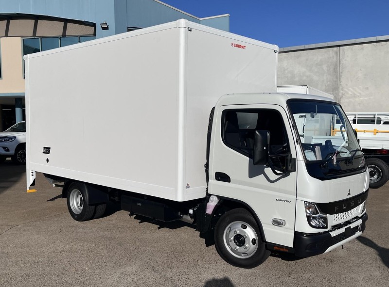 2024 Fuso Canter 515 LIDERKIT LIGHTWEIGHT BODY AND LOADER 