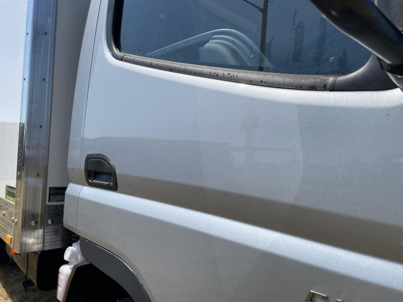 2025 Fuso Canter 515 Factory Metallic Silver 